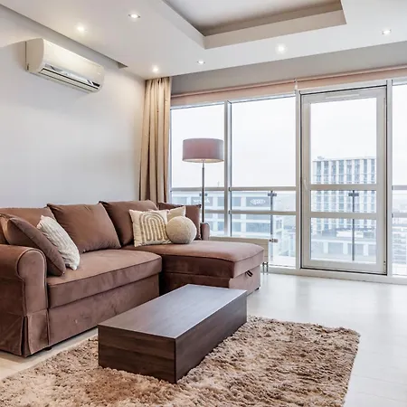 Platinum Towers - Luxury Centre With A View 公寓 *