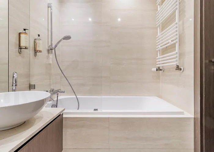 Platinum Towers - Luxury Centre With A View *